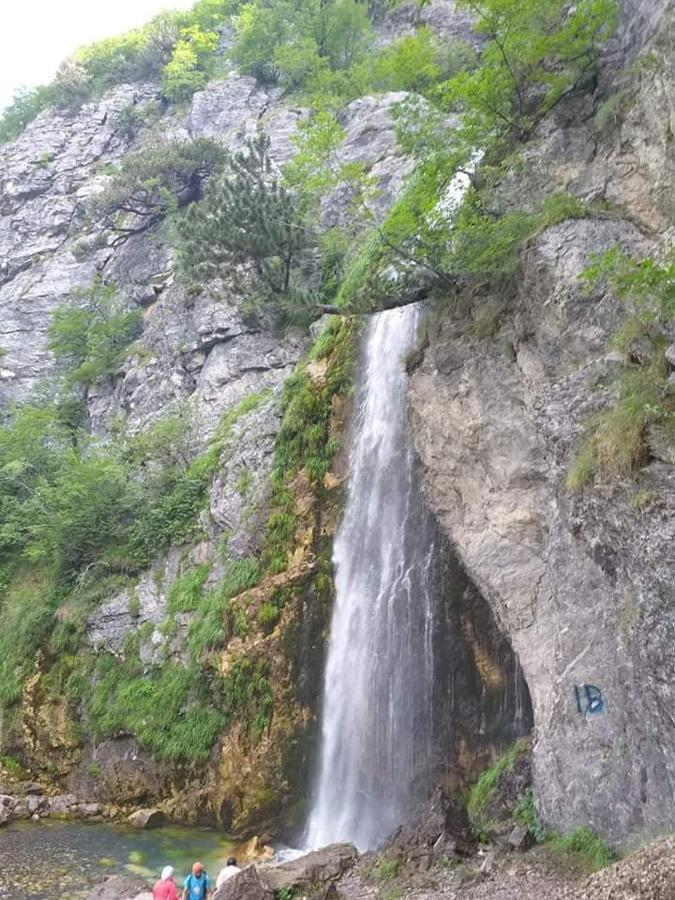 Bujtina 2 Hotel Valbone Exterior photo